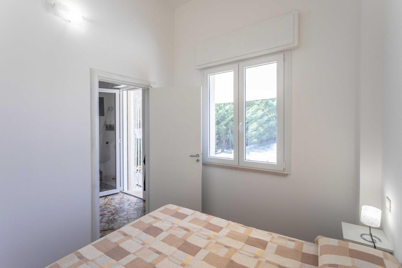 Villetta Andrea A Due Passi Dalla Sabbia - Apulia Home Torre San Giovanni Ugento Eksteriør bilde